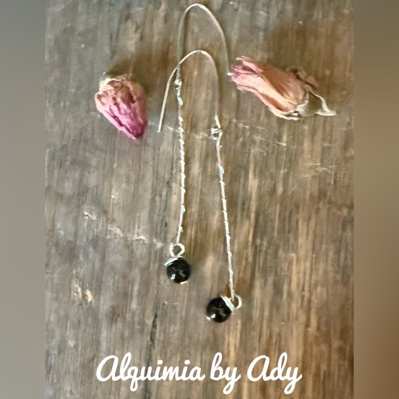 Elegant Silver and Black Drop Earrings onyx - Picture 1 of 1
